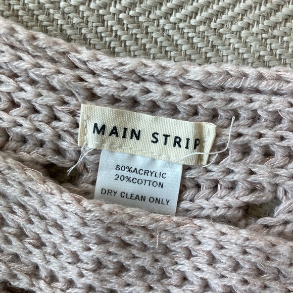 Unique One Shoulder Sweater - Picture 3 of 9